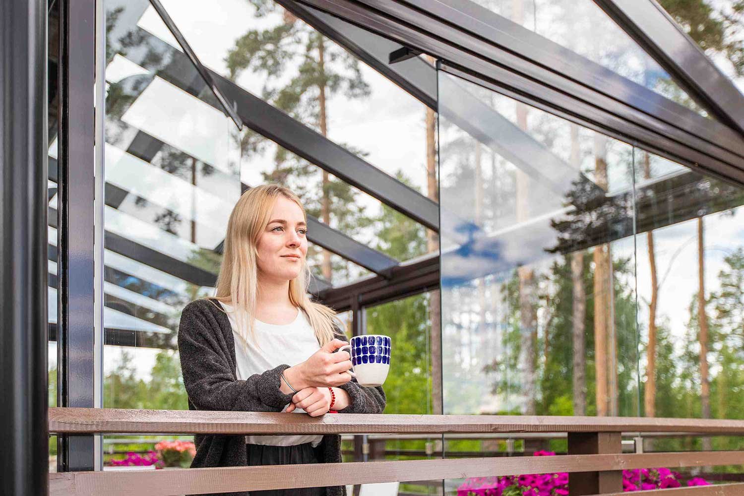 Trabajar desde casa. Acondiciona tu terraza como nueva oficina