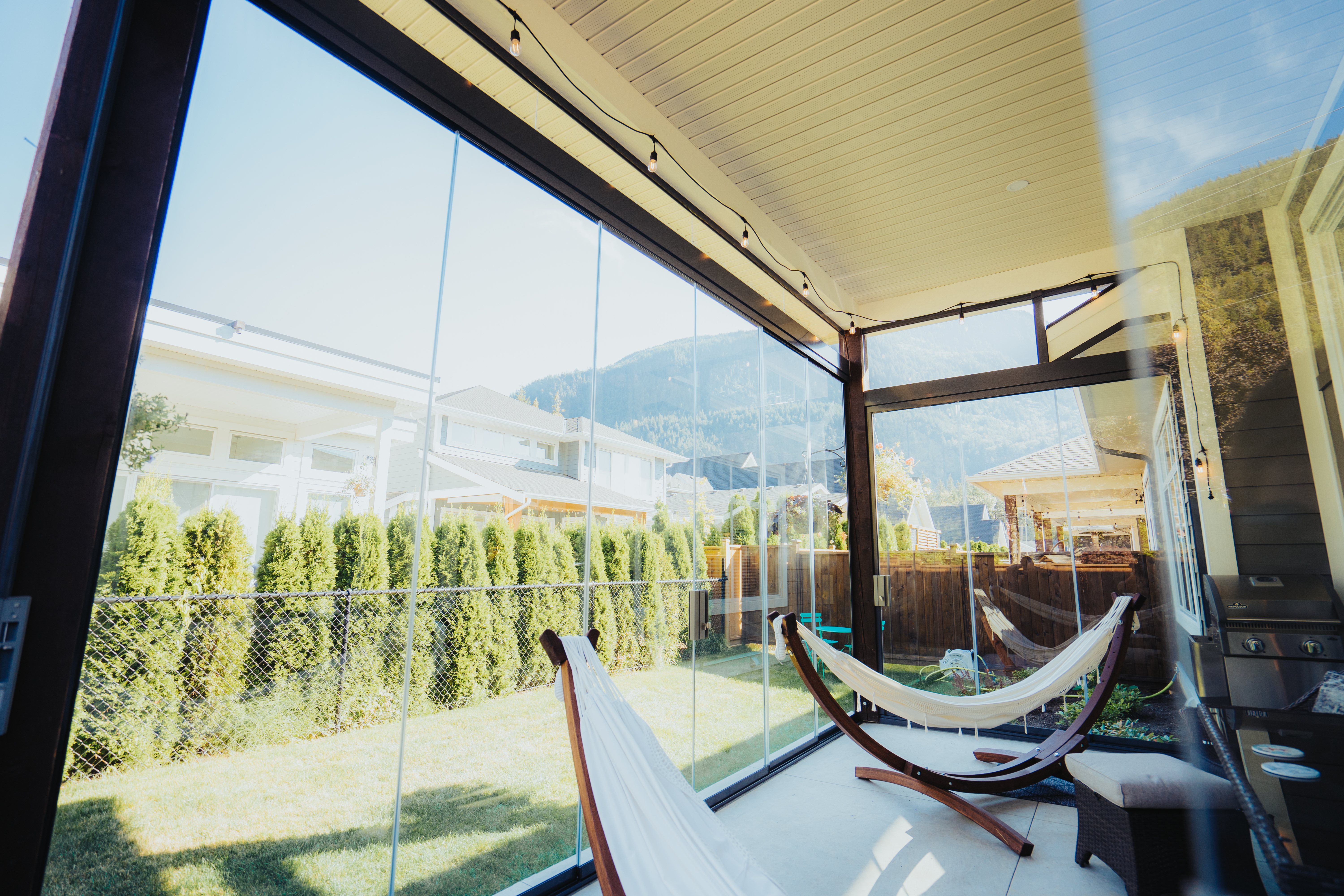 Why terrace glazing from Lumon? 4+1 reasons: glazed space in mountains
