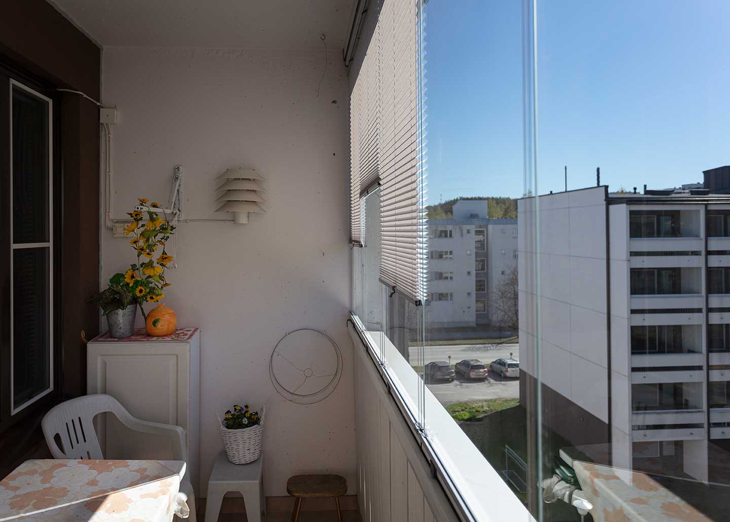 Ideas de decoración con soluciones de almacenaje para la terraza o balcón -  Foto 1